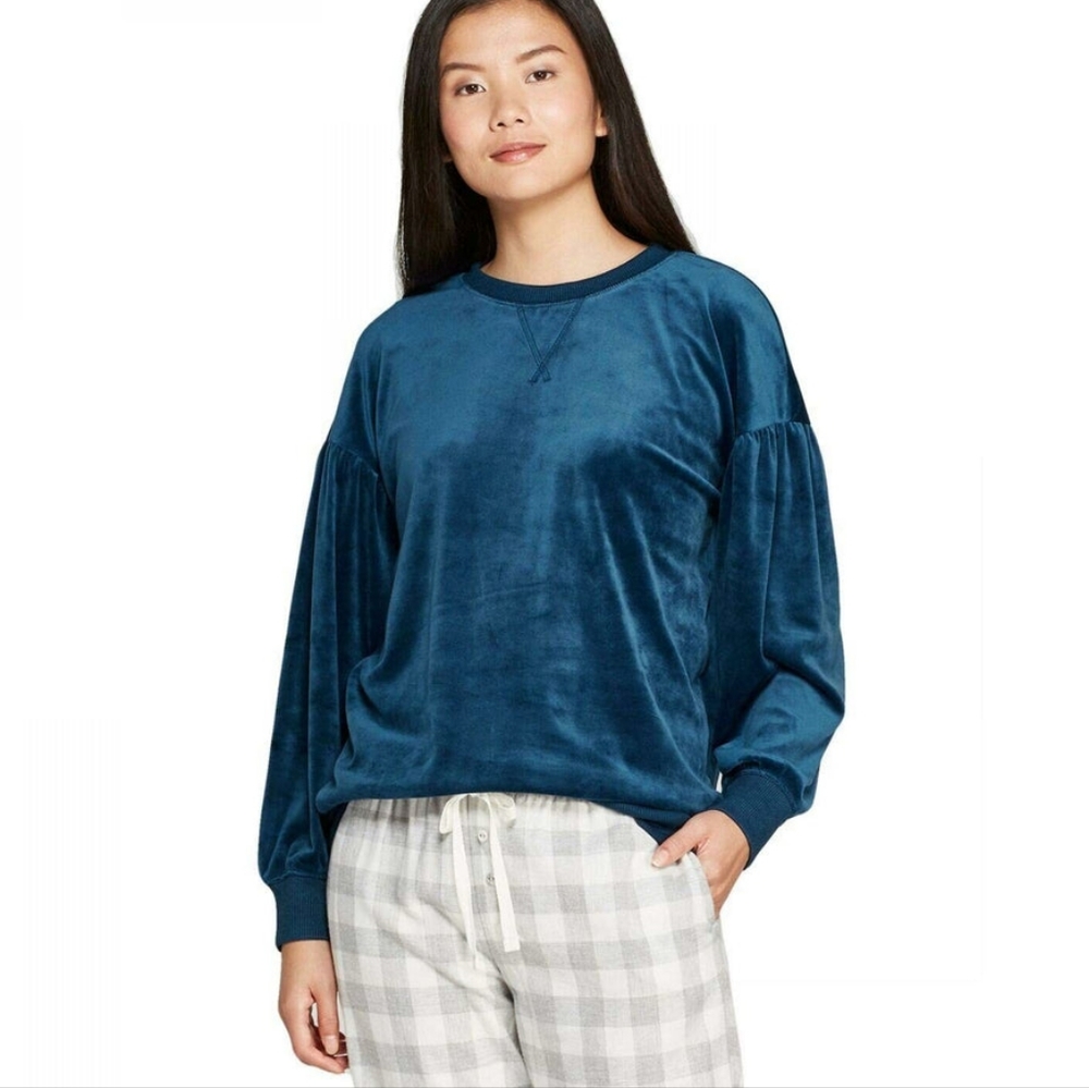 Gilligan & O'Malley | Cozy Velour Sleep Sweatshirt Sweater Blue Puff Sleeve